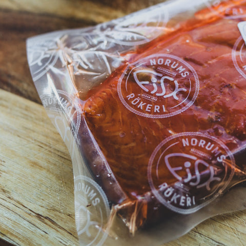 Varmrökt lax naturell ca 270 g - Norums fiskrökeri (Fryst)