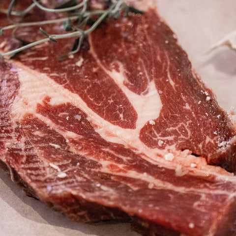 Högrev med ben ca 550 g - Hembygdens Kött & Chark (Fryst)